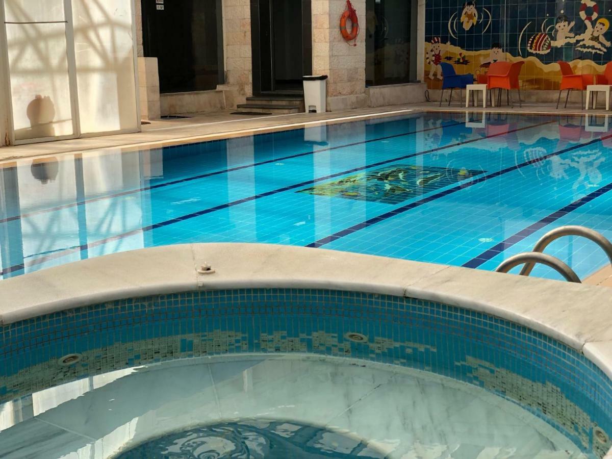 Badan Suites Safut Exteriör bild